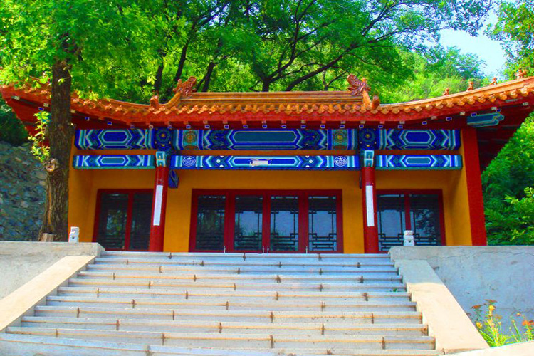 沈陽(yáng)大河貝墓園好不好？