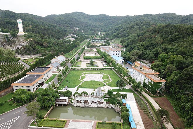 為什么沈陽墓園遷墳要在夜里進(jìn)行，遷墳是白天好還是晚上好？