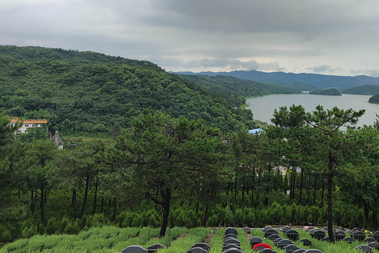 沈陽(yáng)公墓管理員在引導(dǎo)訂墓的過(guò)程中應(yīng)注意的問(wèn)題