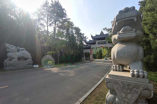 沈陽(yáng)較理想的好墓園，背山面水，背山面水！公墓環(huán)境堪稱莊園！